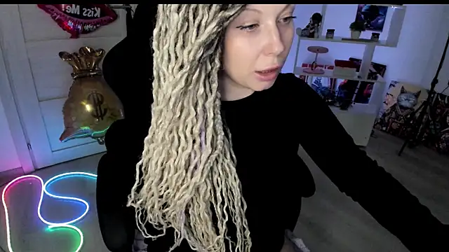 HoneySallyMoore webcam