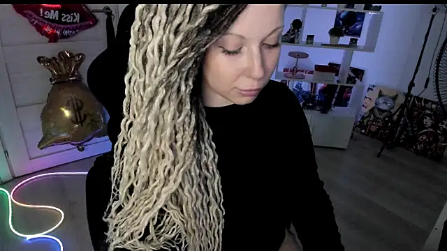 HoneySallyMoore webcam
