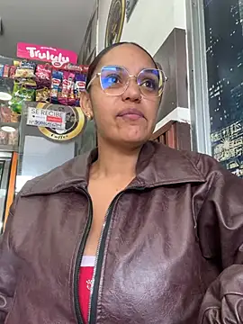 Sara-77 webcam