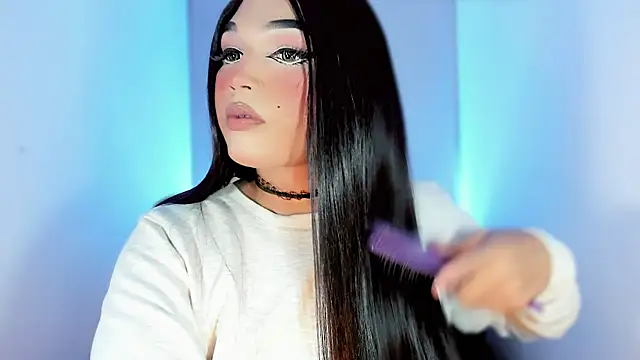 misstreslatin webcam