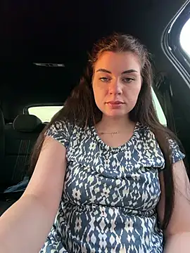 EllyNora's live sex cam