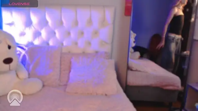 Anny_Evaanss_ webcam