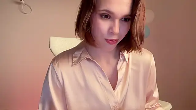 stacyluxxe webcam