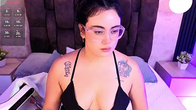 vicky_grey
