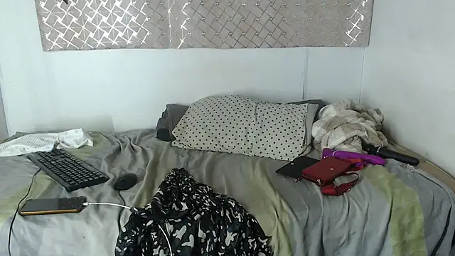 BustyBooty699 webcam