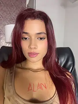amber_sparkle webcam