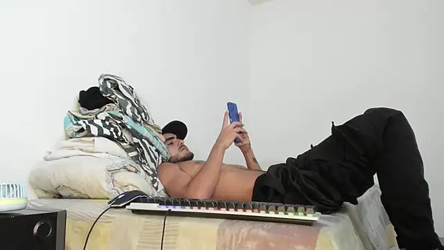 Dirty_Boy_Extreme777 live cam on StripChat