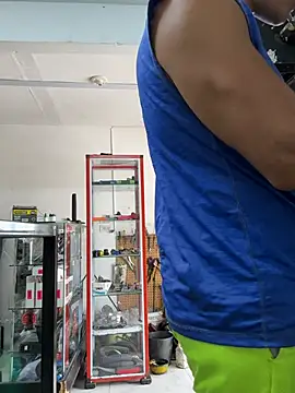 Paul22cm- live sex cam