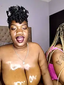 SweetBedroomEyez webcam