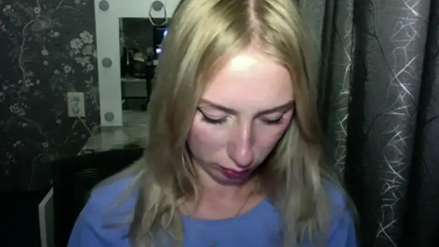 ellisweets webcam