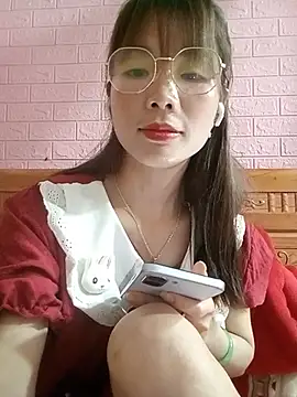 AmyLinee01 webcam