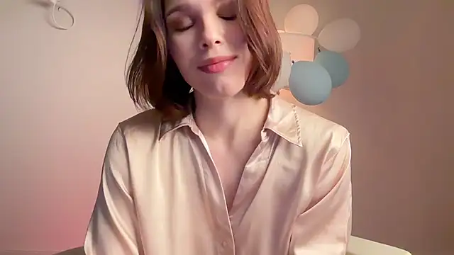 stacyluxxe webcam