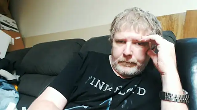 BrisonChase live cam on StripChat
