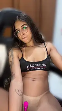 SexyAninha18 webcam