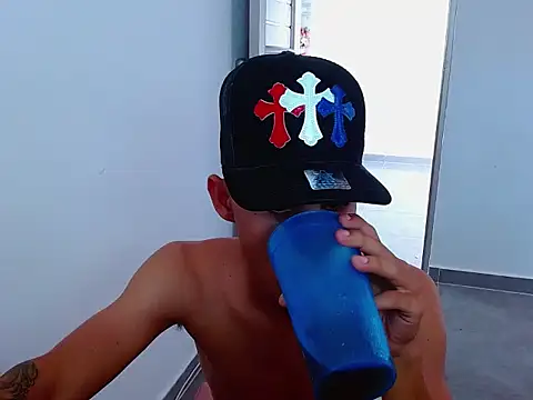 JACK_MIA_69 live cam on StripChat