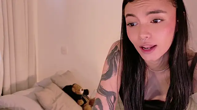 AnabelWolf webcam