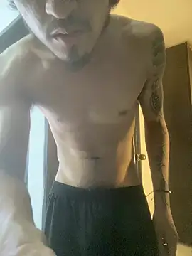 kriss_edwards (M twink) - BIG CUM