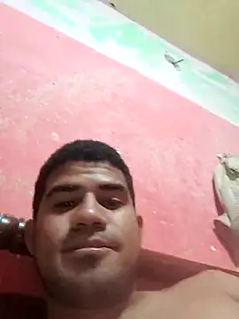 Latins_on_fire webcam