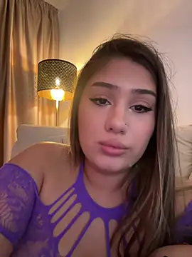VivianneViolet