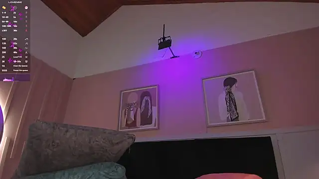 elodie_walker webcam