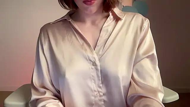 stacyluxxe webcam