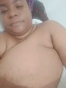 bigtitssxx webcam