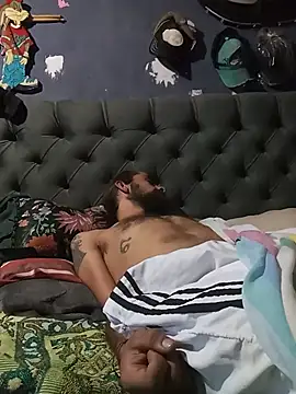hairy_mannn webcam