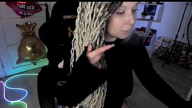 HoneySallyMoore webcam