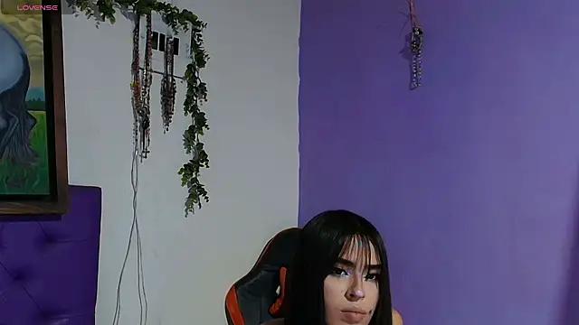 Cloeandtyfanny webcam