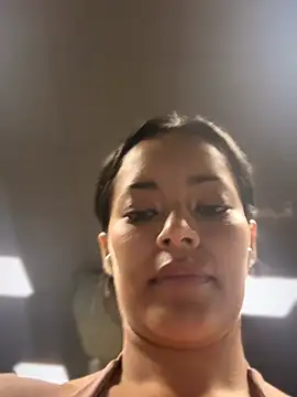 Risky_Workouts webcam