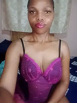 sexySmall52993 webcam