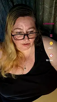 Iceprincess2bad4u webcam