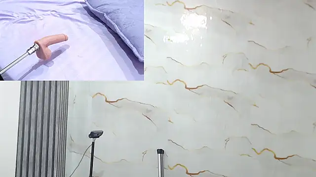 Emma_trons_ webcam