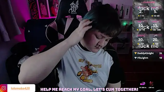 Bdsm_and_fries webcam
