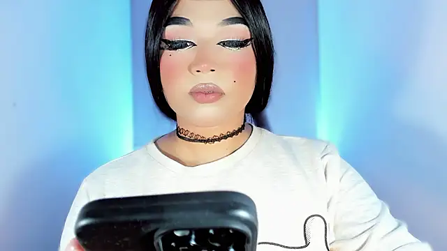 misstreslatin webcam
