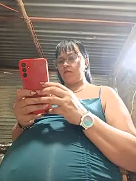 Dirty_Pregnant_Mommy webcam