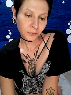LaFemmeCyberObscura webcam