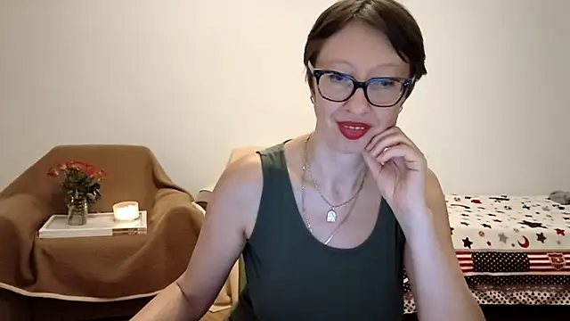BellaRose_2020 webcam