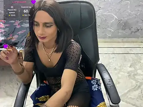 LuvLayla live sex cam