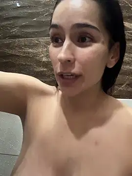 Mau_White live cam