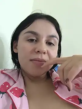 Daniela-rosee webcam