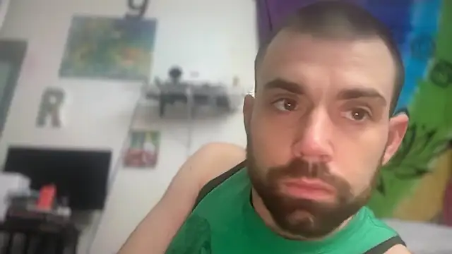 Fr4nk1eFFuxxx webcam