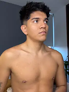 OnlySantty webcam