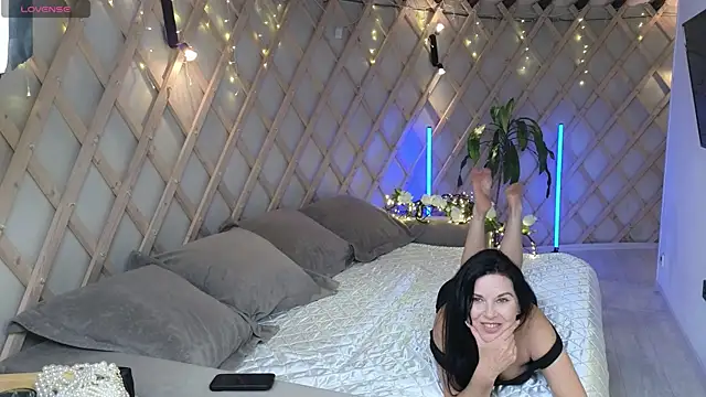 LinaJoy webcam