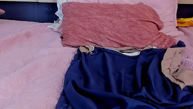 GrettaRouse webcam