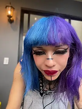 HotAngelFantasy webcam