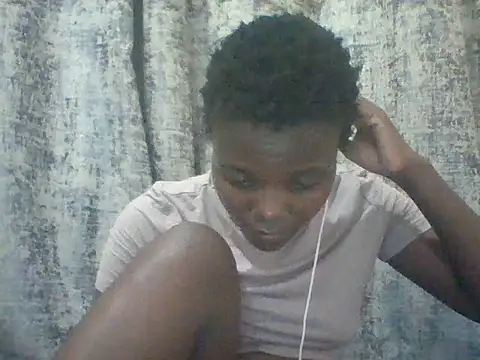tina_2030 webcam