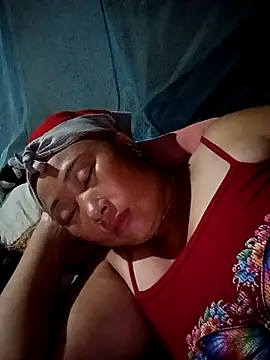 NyloveSquirt webcam