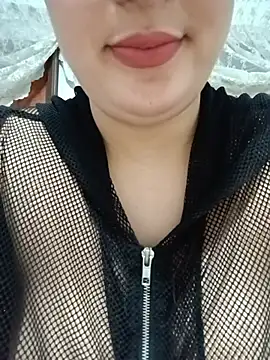 mimi_farwla webcam