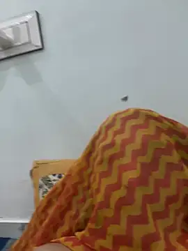 Miss_kanika76 webcam